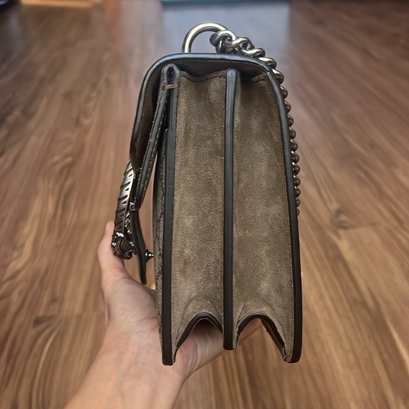 A100- 💯 % authentic Gucci small Dionysus shoulder bag - Picture 8 of 16